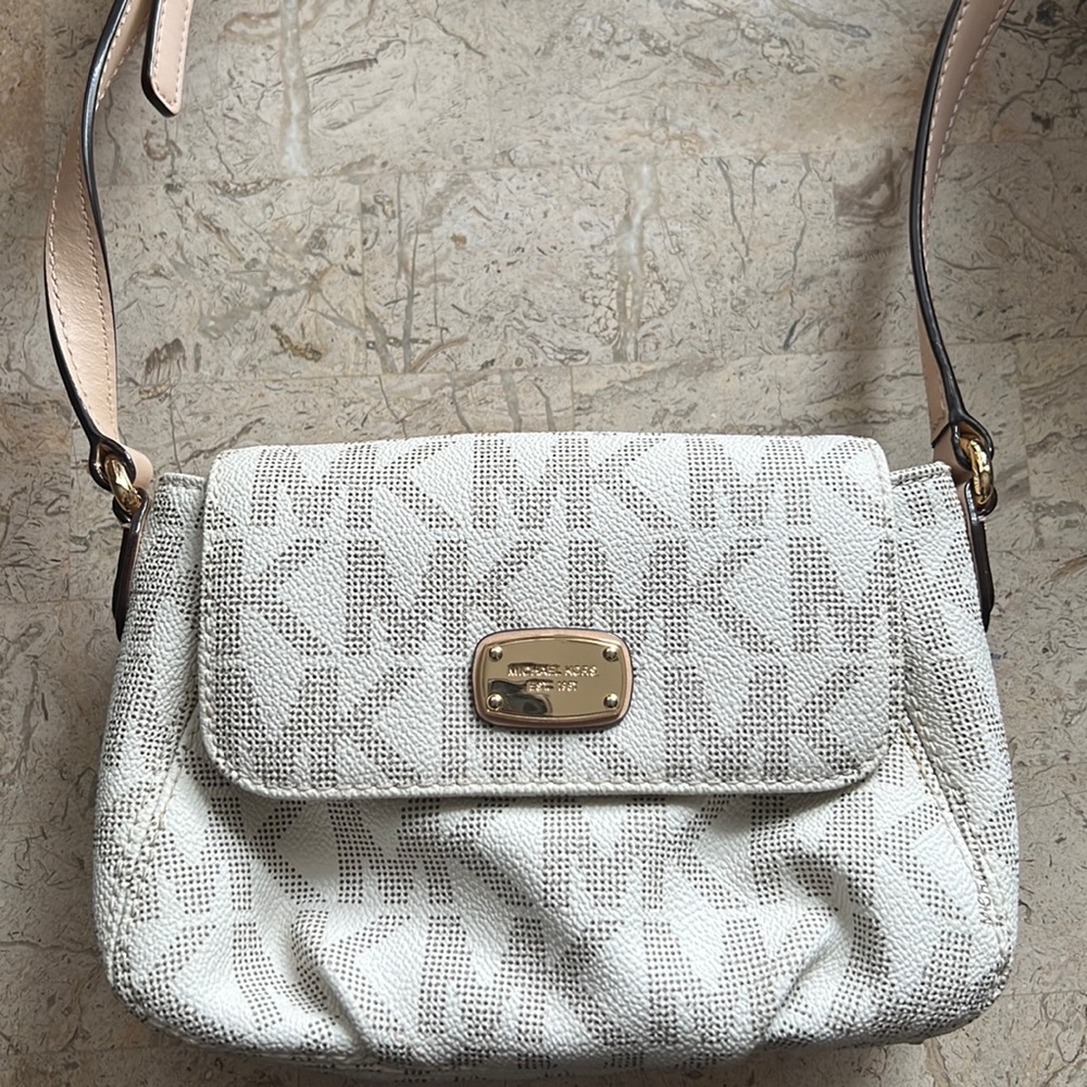 Michael Kors Crossbody bag